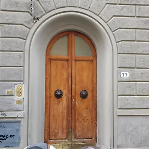 Amalia - Via San Zanobi Bed & Breakfast