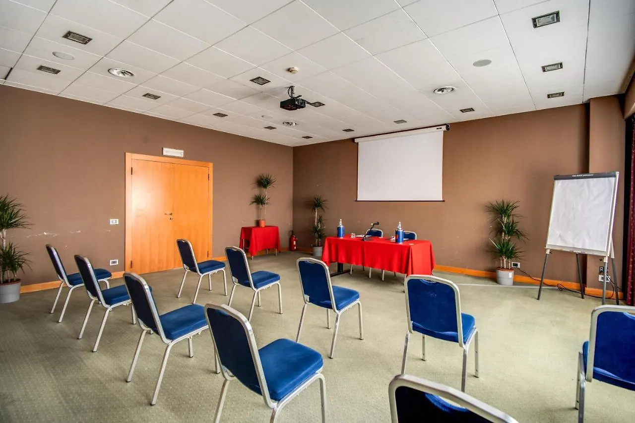 Hotel Della Rotonda Saronno 4*,  Italy
